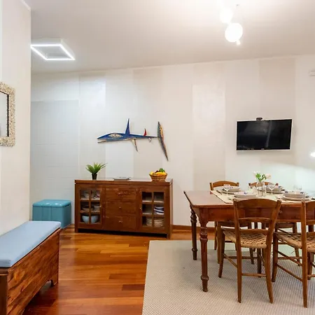 Sea And Garden In Sestri Levante - Happy Rentals *